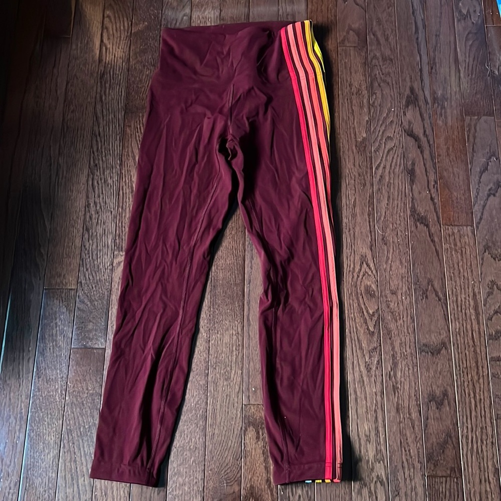 Lululemon 28” Burgundy With Colourful Side Stripes Leggings Women’s Size 6